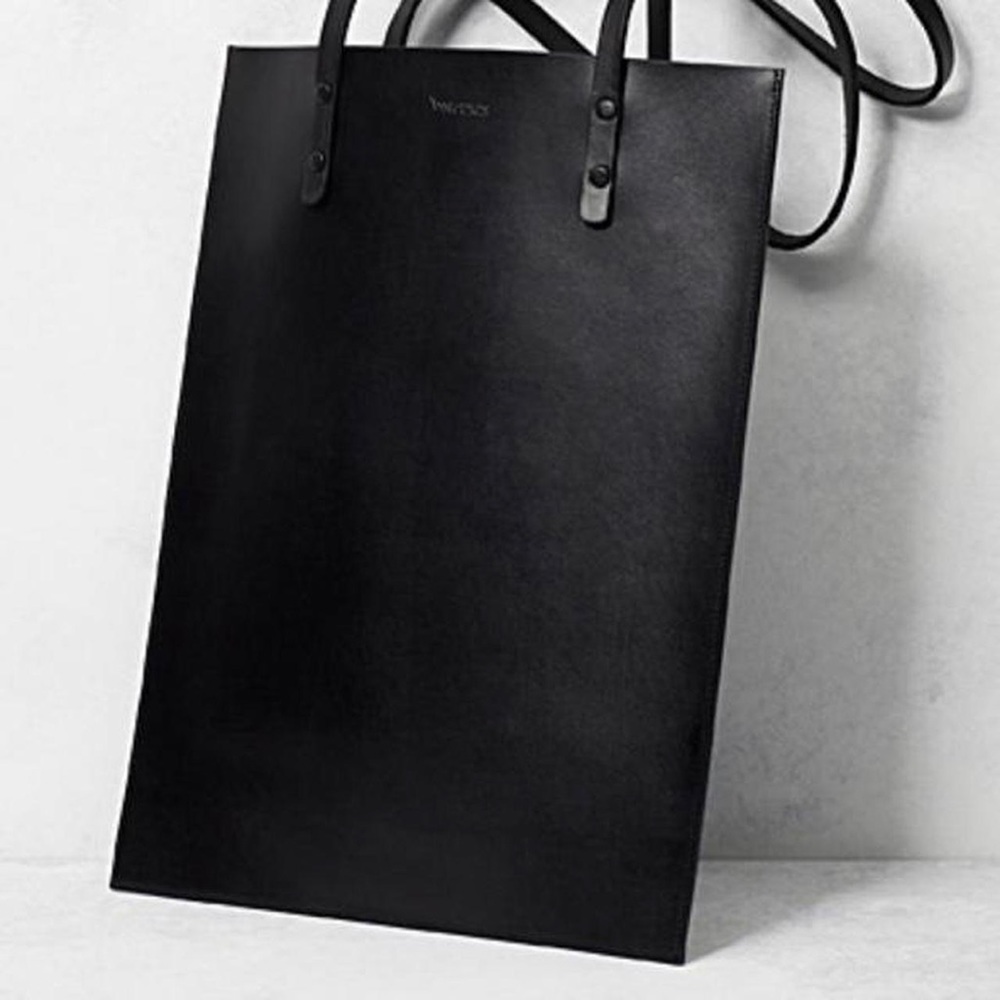 Annoukis tote bag